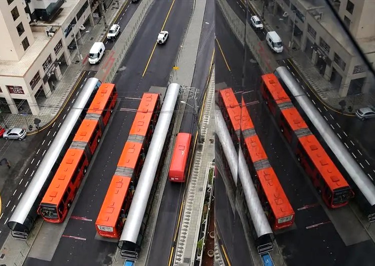 Curitiba - Transporte coletivo - ônibus